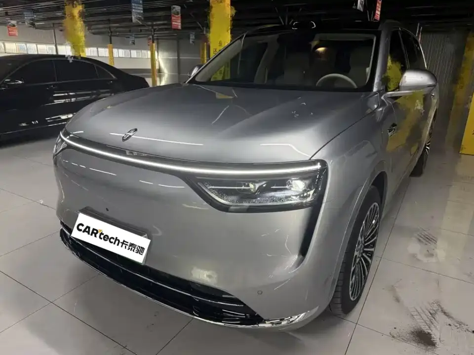 AITO Wenjie AITO M8 Extended Range Ultra 53.4kWh 6-Seater 2025