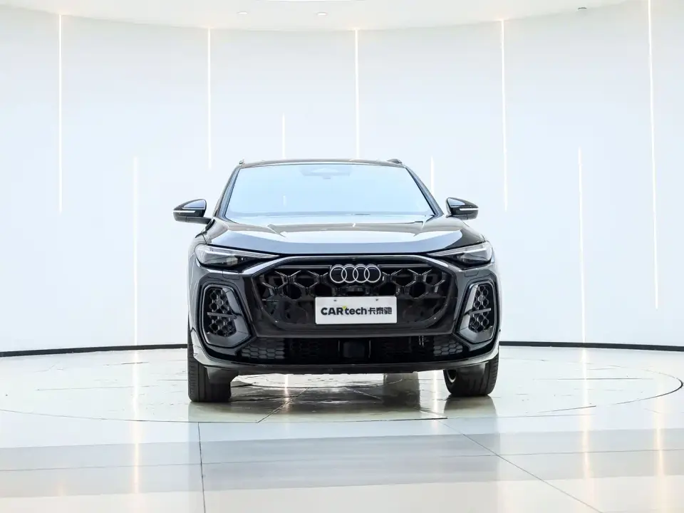 Audi Q5L Luxury Sport 150kW 2026