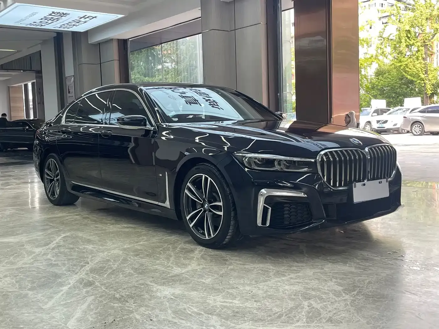 BMW 7 Series 730Li M Sport Package 2020 — фото 3
