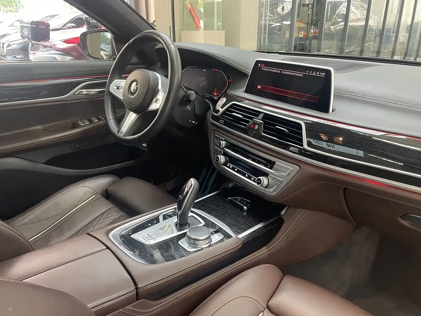 BMW 7 Series 730Li M Sport Package 2020 — фото 19