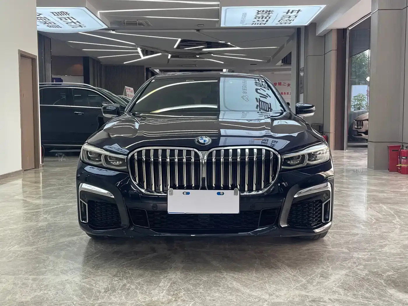 BMW 7 Series 730Li M Sport Package 2020 — фото 2