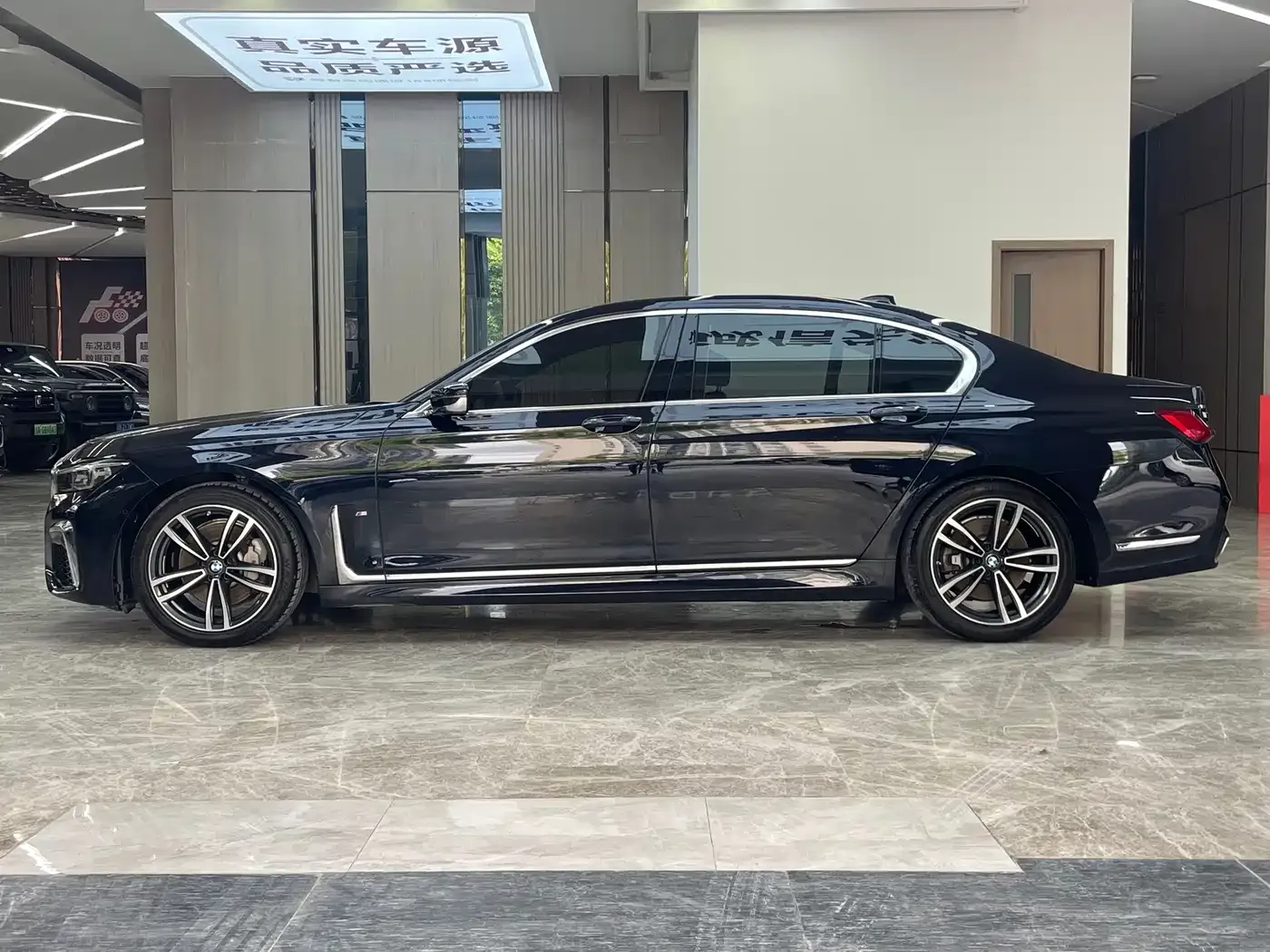 BMW 7 Series 730Li M Sport Package 2020 — фото 4