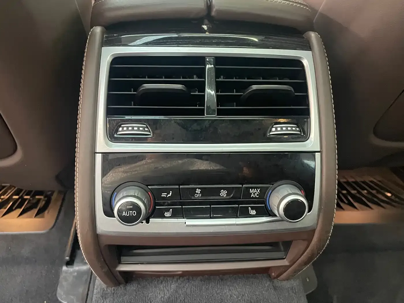 BMW 7 Series 730Li M Sport Package 2020 — фото 15