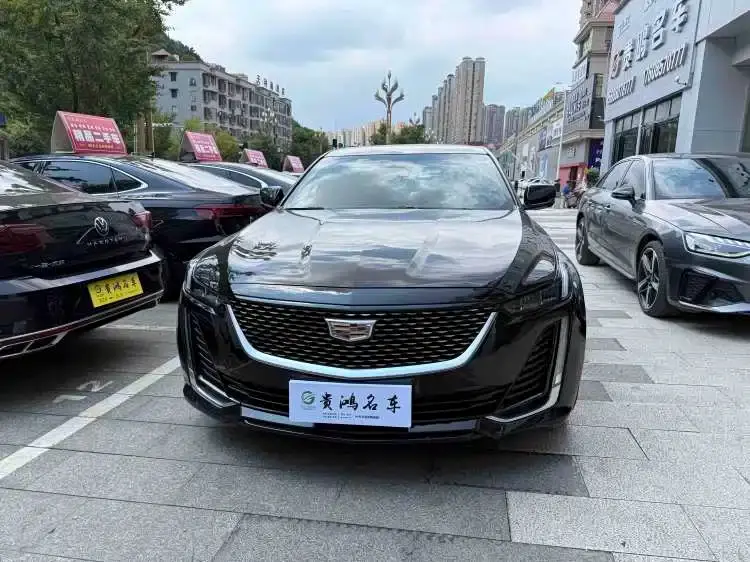 Cadillac CT5 28T Fashion Edition 2022