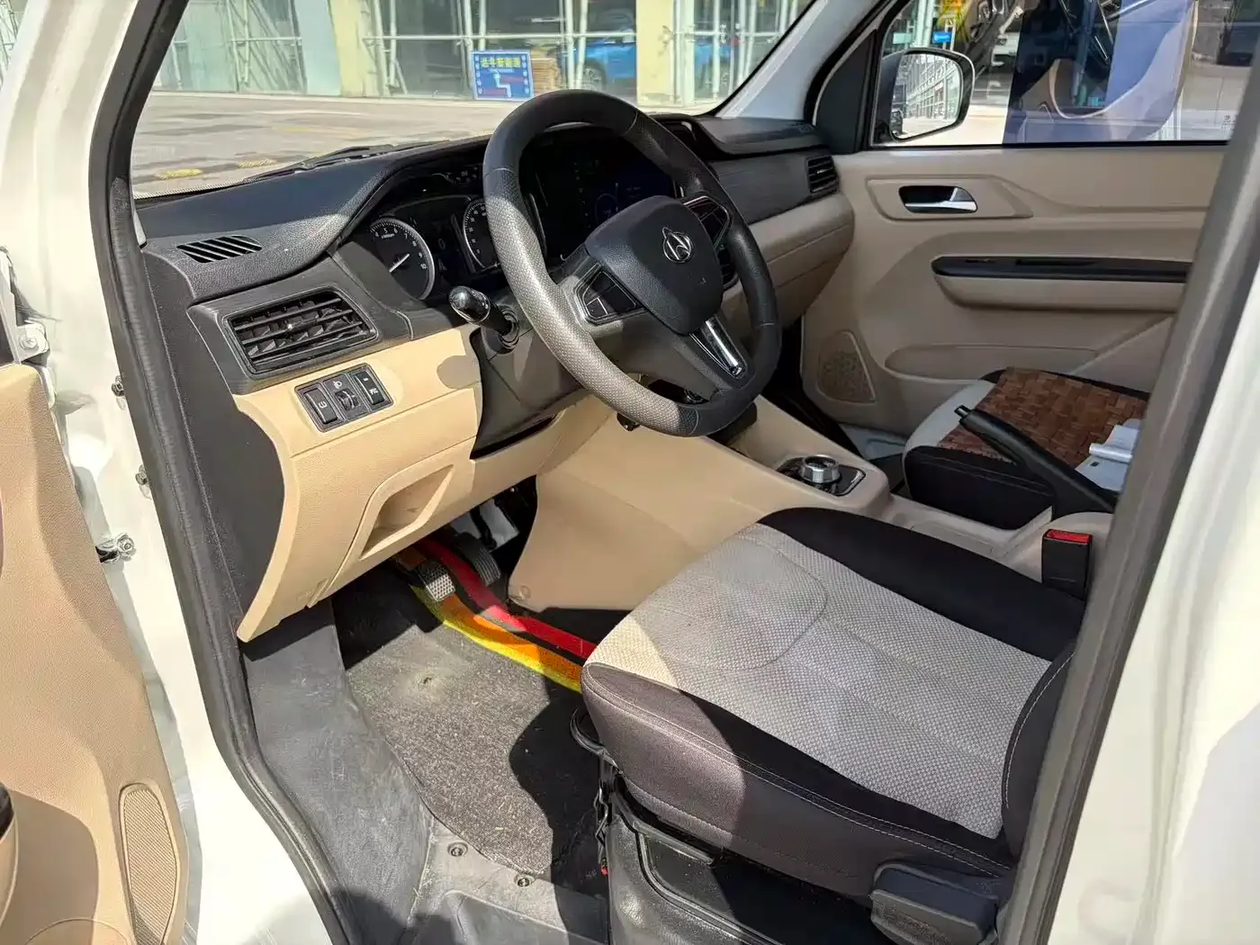 Changan Kuayue Kuayue Star V7 EV Model 239km Passenger Comfort 6-Seater 2025 — фото 10