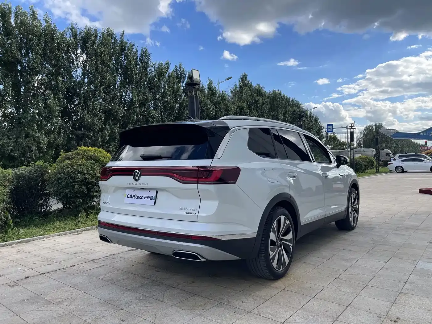 Volkswagen Talagon 380TSI 4WD Flagship Victory Edition 6-seater 2022 — фото 6
