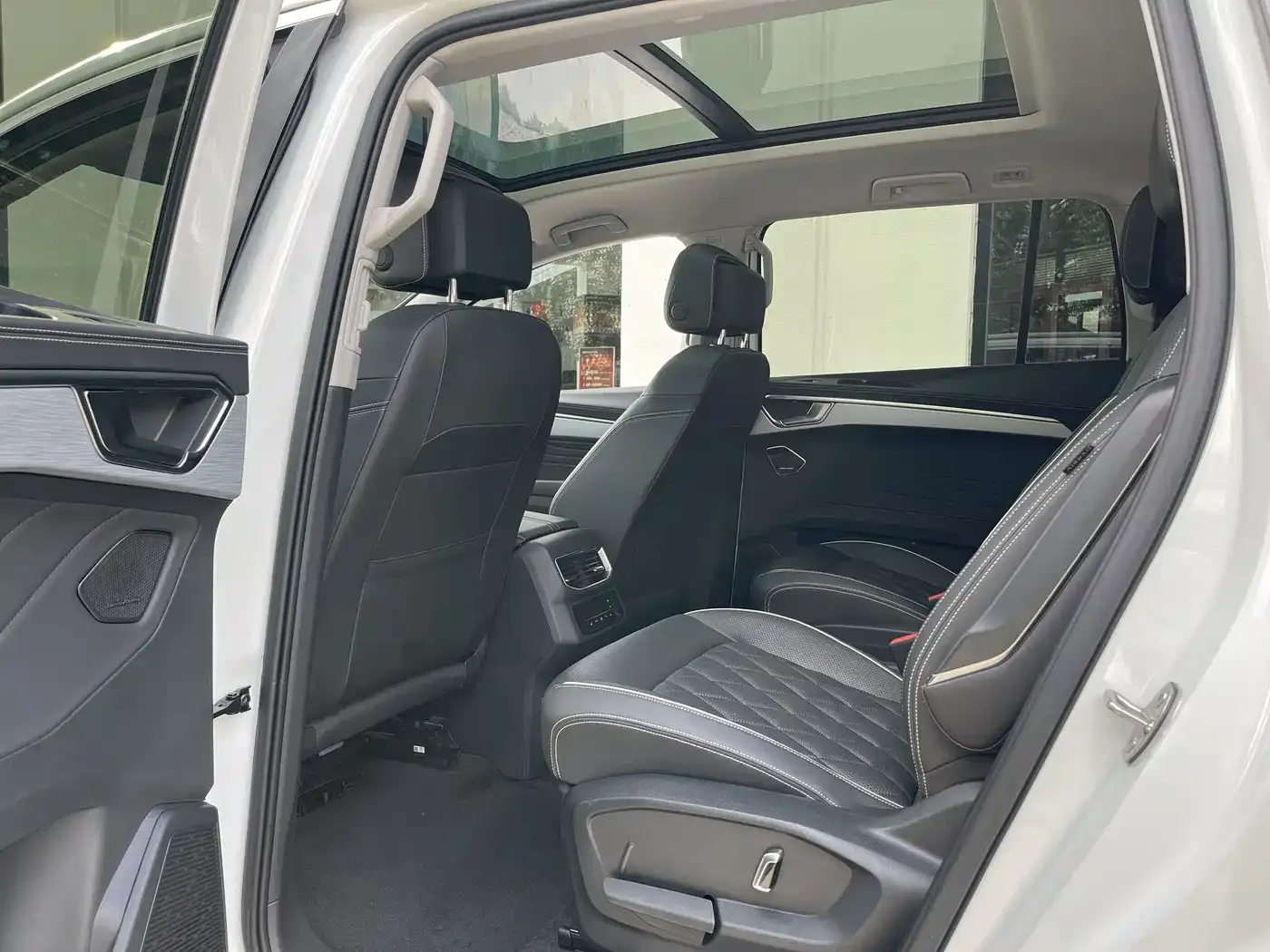 Volkswagen Talagon 380TSI 4WD Flagship Victory Edition 6-seater 2022 — фото 9