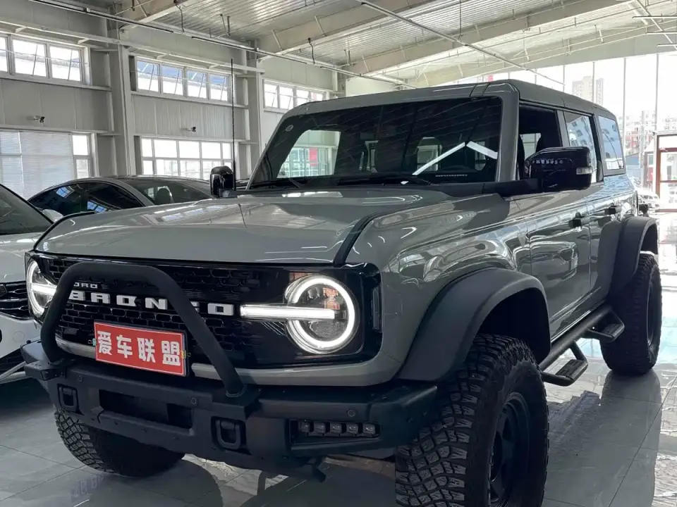 Ford Bronco 2.3T Badlands 2024