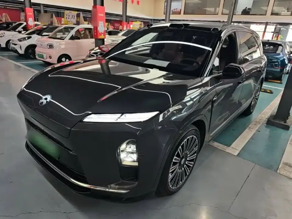 NIO ES8 Model 6-Seat Executive Luxury Edition 2025