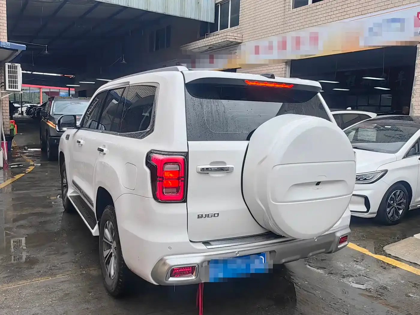 BAIC ORV Beijing Off-Road BJ60 2.0T May Day Edition 7-Seater 2024 — фото 11