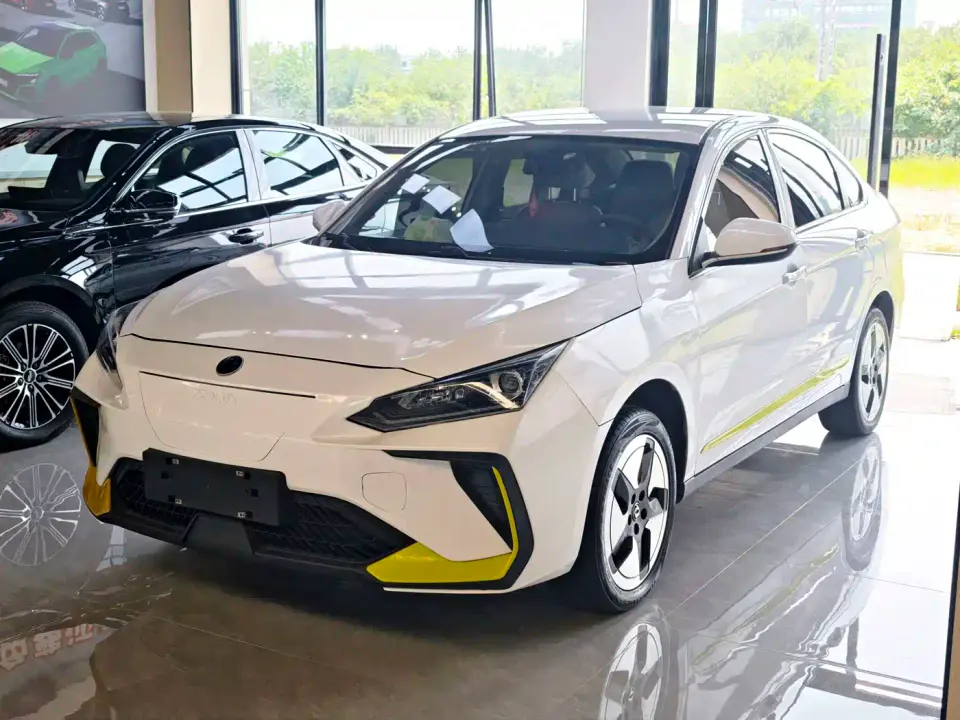 Dongfeng Aeolus Dongfeng Fengshen E70 PRO Zhixing Edition 2023