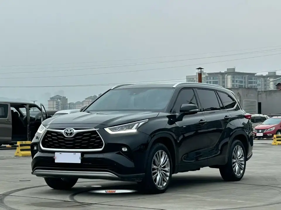 Toyota Highlander 2.5L Smart Hybrid 4WD Premium 7-seater 2025