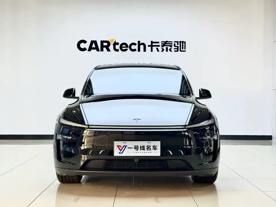Tesla Model Y L Facelift Long Range AWD 2025