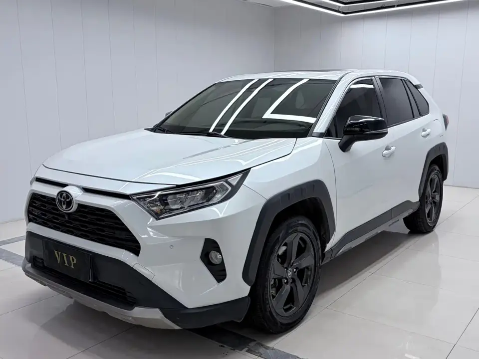 Toyota RAV4 Rongfang 2.0L CVT 4WD Trend PLUS 2022