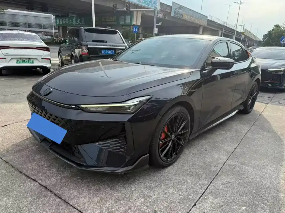 Changan UNI-V 1.5T Deluxe Sport 2024