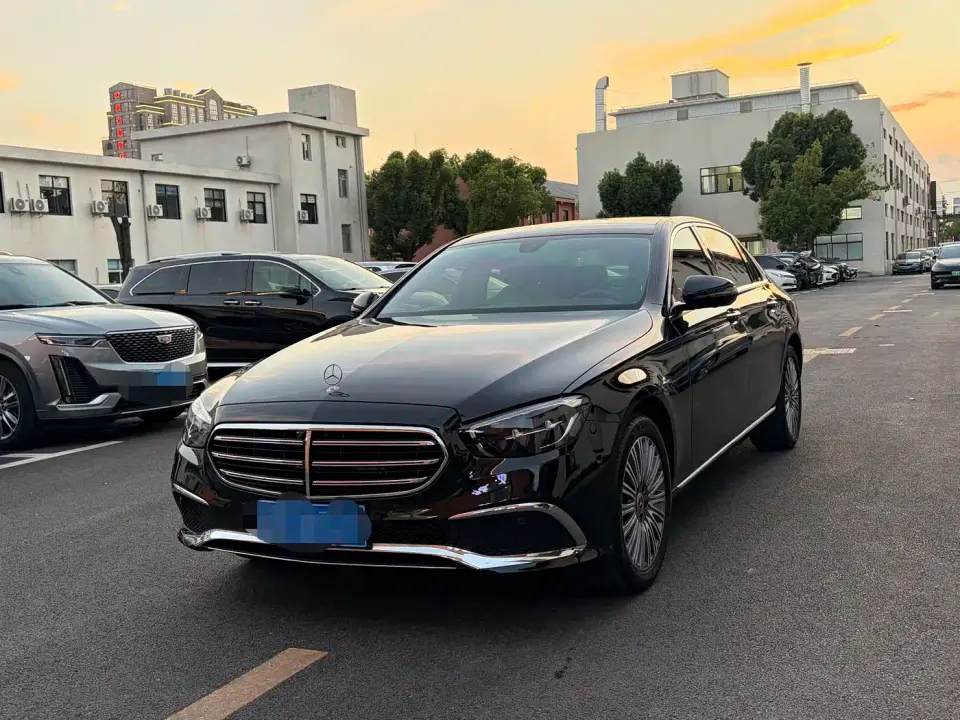 Mercedes-Benz E-Class Facelift E 300 L Fashion 2023