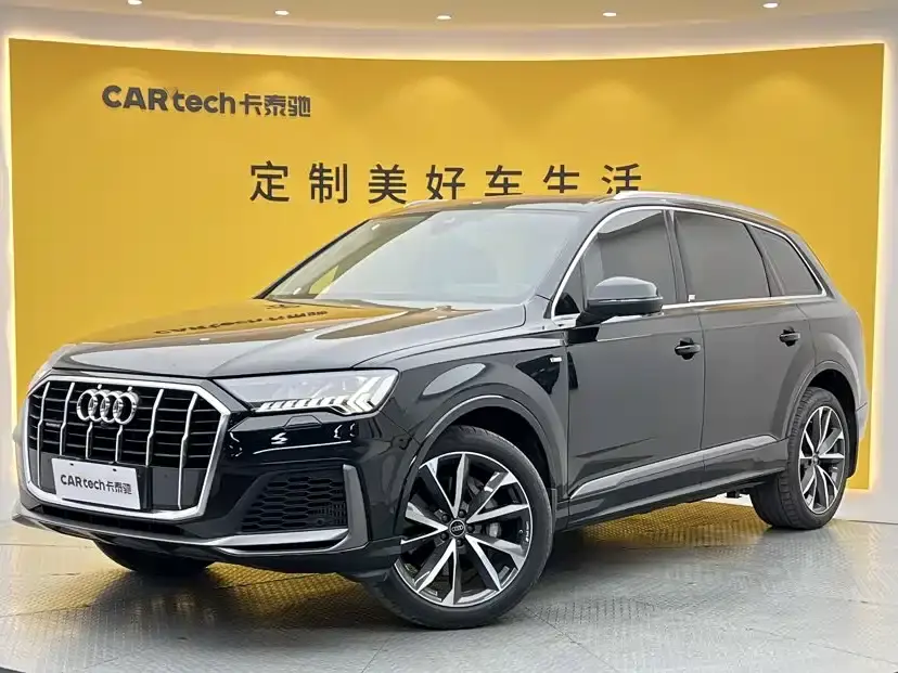 Audi Q7 55 TFSI quattro S line Sport 2023