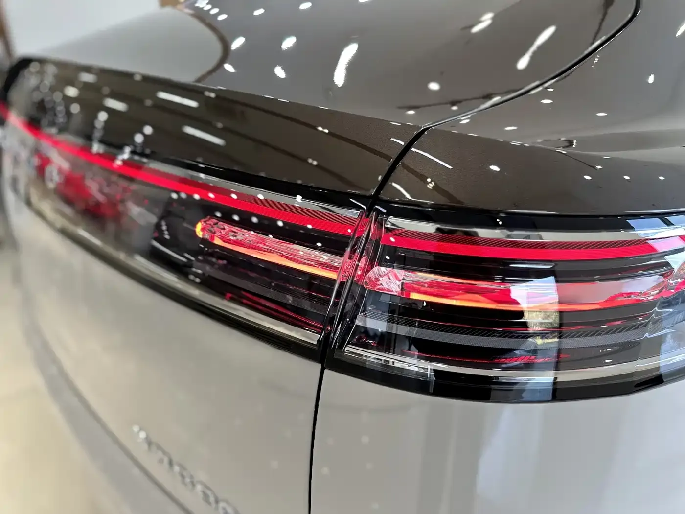 Zunjie S800 Model Extended Range Starlight Executive Edition 4-seater 2025 — фото 26