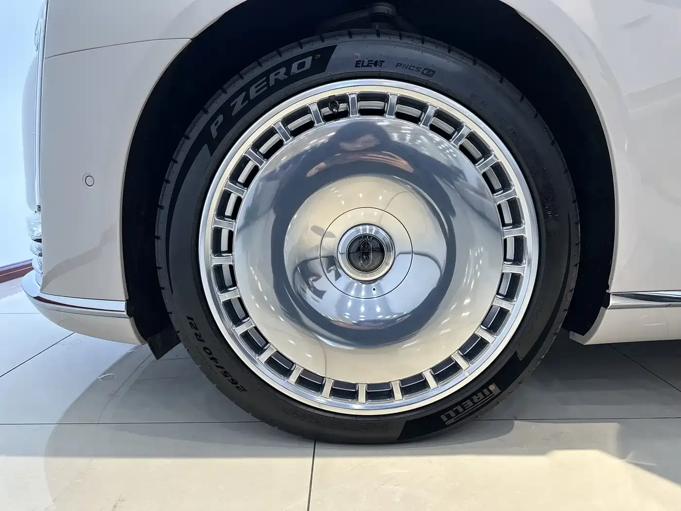 Zunjie S800 Model Extended Range Starlight Executive Edition 4-seater 2025 — фото 28