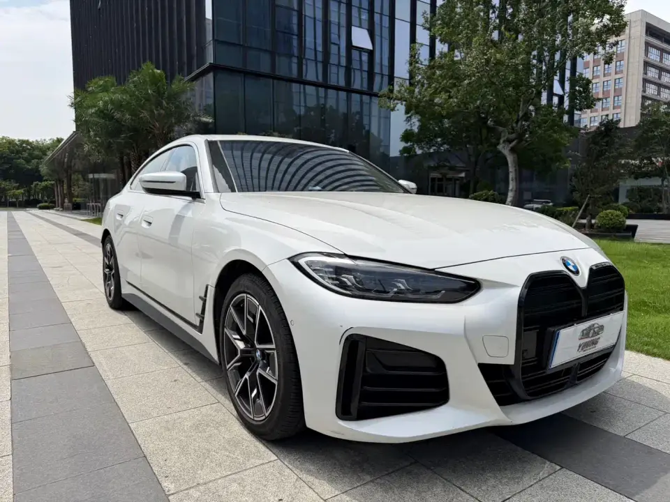 BMW 4 Series 425i Gran Coupe M Sport Package 2022
