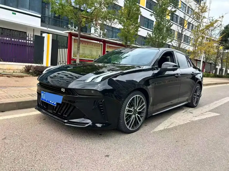 Lynk & Co 03 Base Model 2026