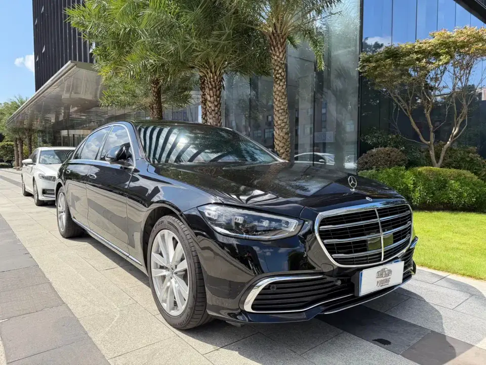Mercedes-Benz S-Class Model S 400 L Business Edition 2023