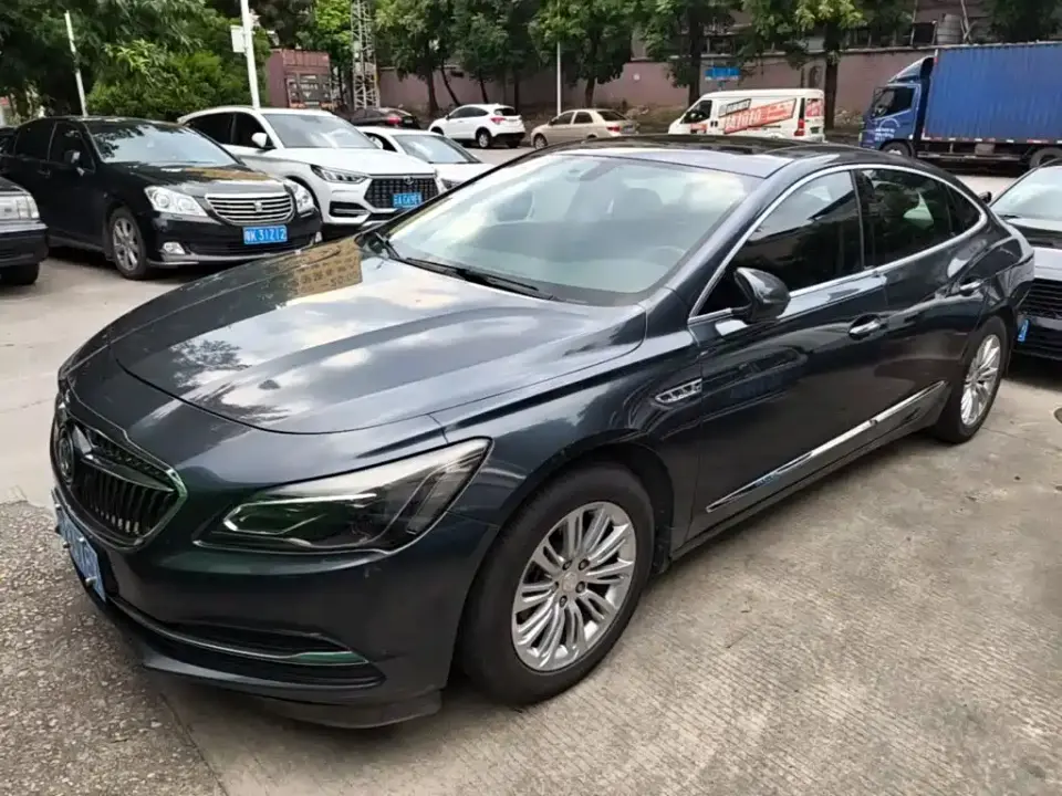 Buick LaCrosse Model 20T Elite Edition 2019