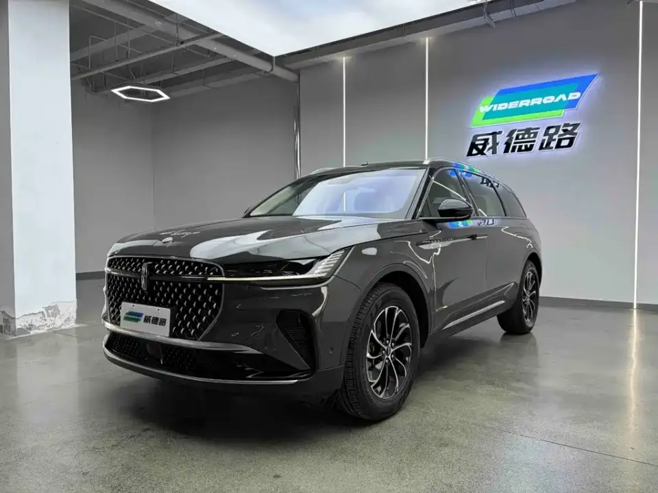 Lincoln Nautilus 2.0T AWD Premium Edition 2023