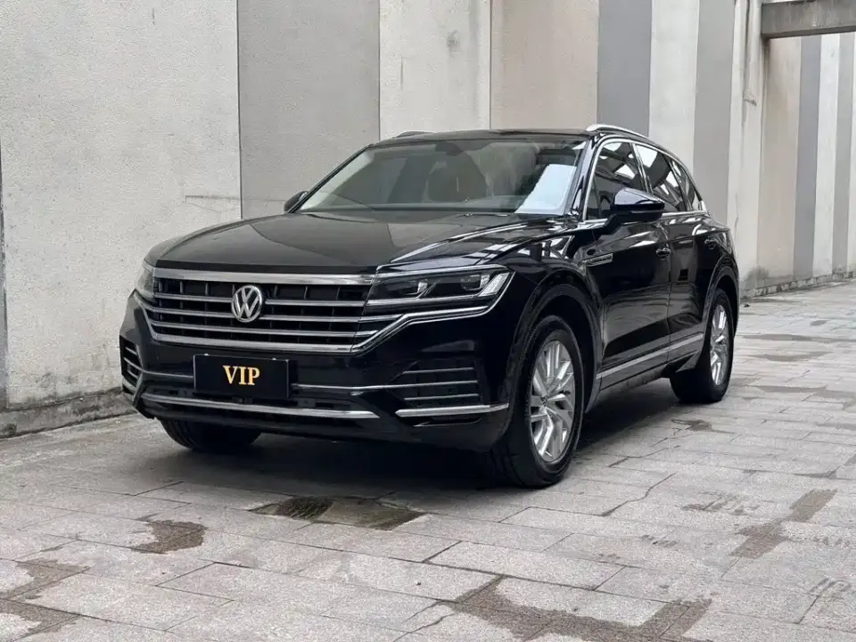 Volkswagen Touareg 2.0TSI Sharp Wing Edition China V 2019