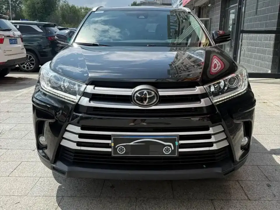 Toyota Highlander 2.0T AWD Luxury 7-Seater 2021