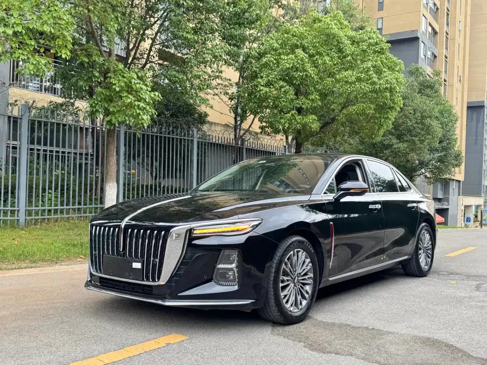 Hongqi H5 2.0T Auto Smart Connect Flag Enjoy 2023