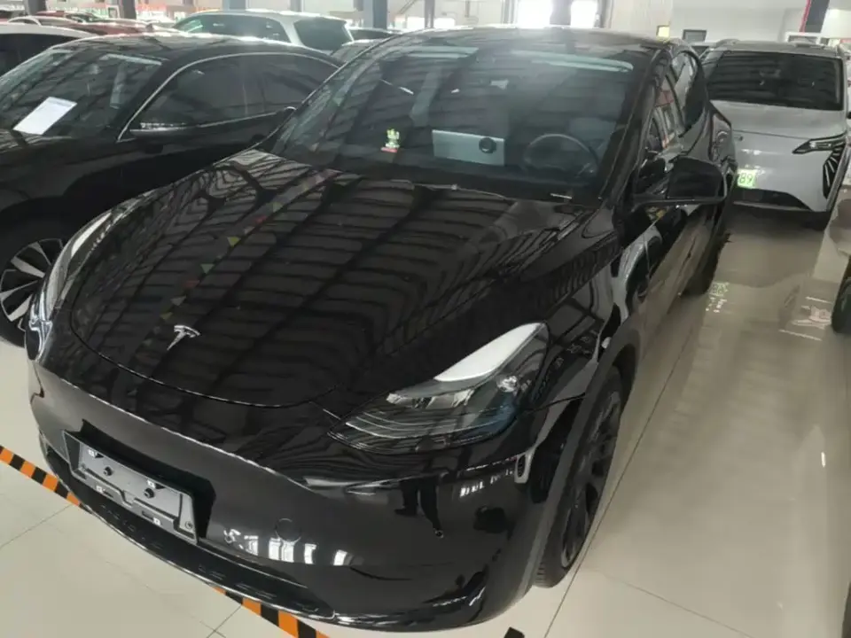 Tesla Model Y Facelift Rear-Wheel Drive Version 2023