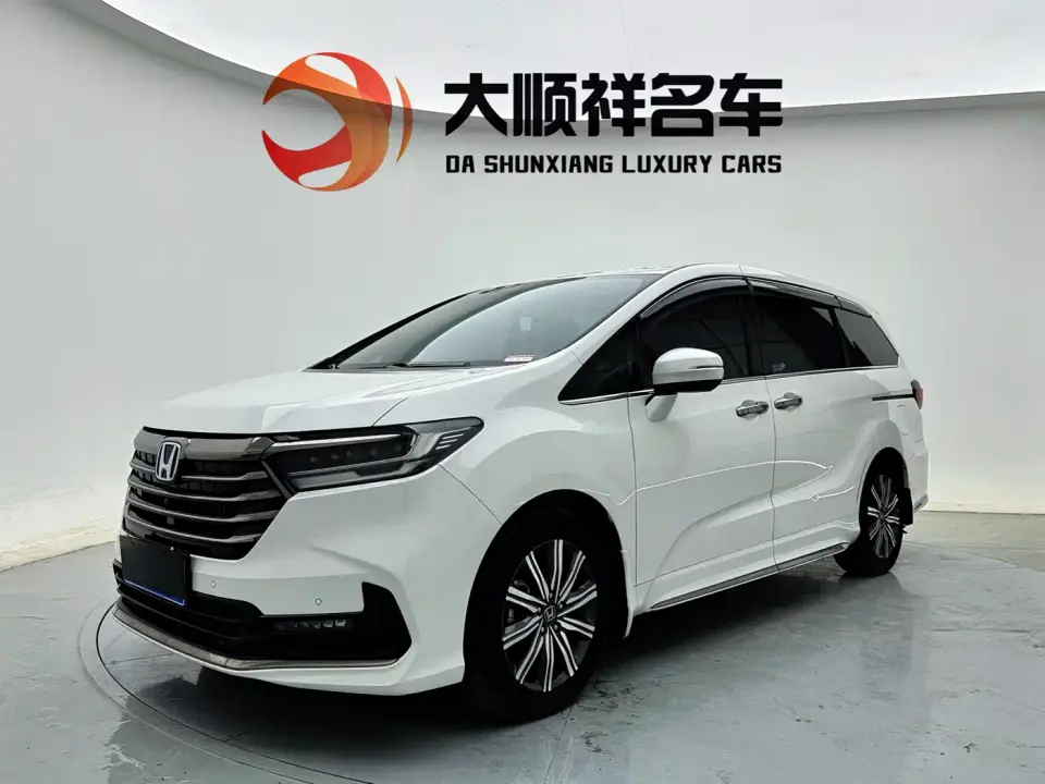 Honda Odyssey 2.0L e:HEV Sharp·Comfort Edition 2024