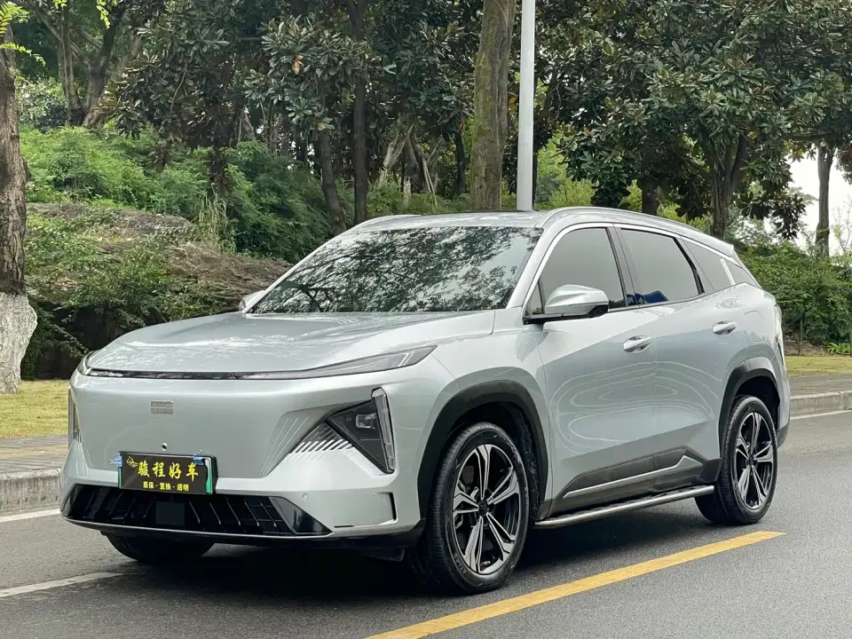 Geely Galaxy Galaxy L7 1.5T 115km PLUS Soaring Dragon Edition 2024