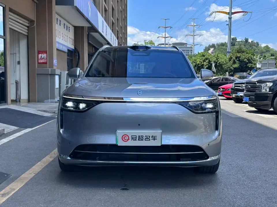 AITO Wenjie AITO M8 Extended Range Ultra 53.4kWh 6-Seater 2025