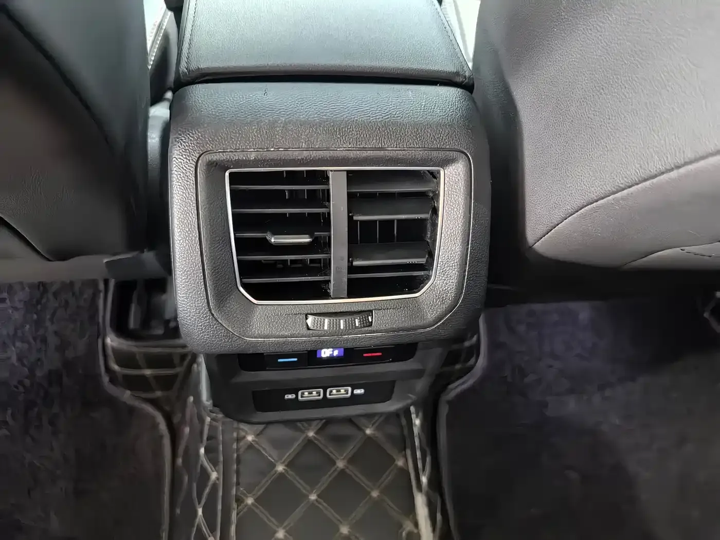 Volkswagen Tayron 330TSI 2WD Luxury China VI 2020 — фото 17