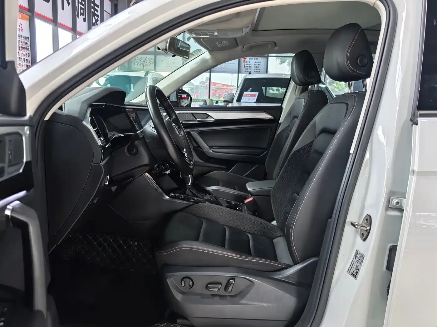 Volkswagen Tayron 330TSI 2WD Luxury China VI 2020 — фото 8