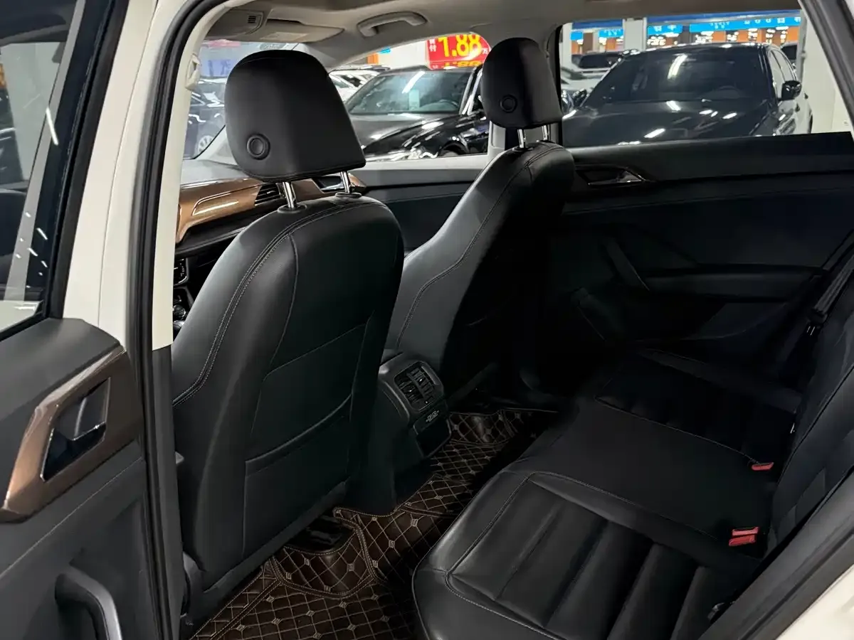Volkswagen Tharu 280TSI 2WD Comfort Edition China VI 2019 — фото 4
