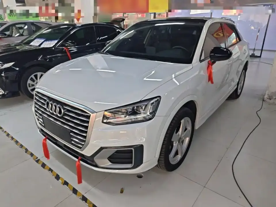 Audi Q2L 35 TFSI Fashion Elegance 2021