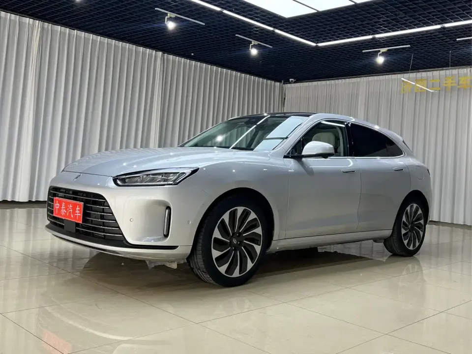 AITO Wenjie AITO M5 Extended Range AWD Performance Edition 2022