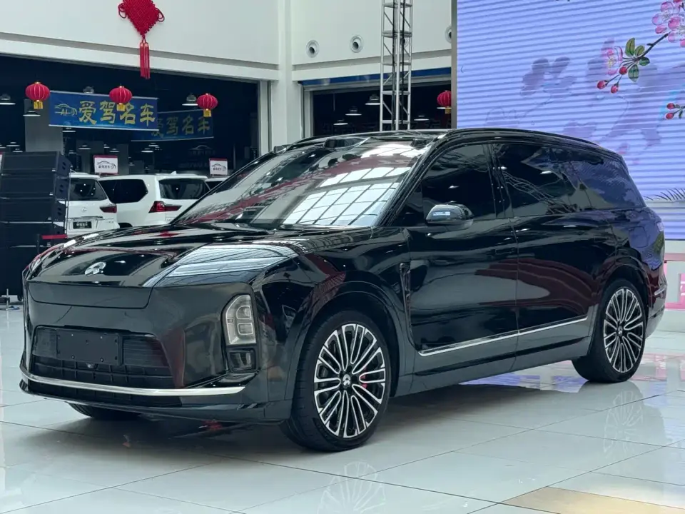 NIO ES8 Base Model 2026