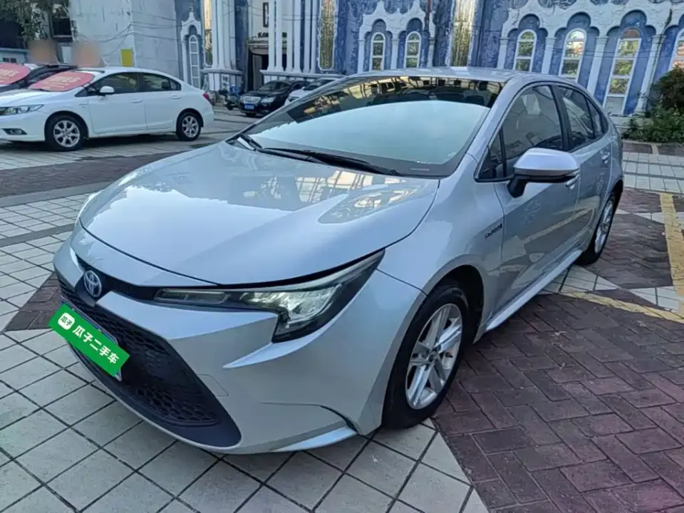 Toyota Levin Dual Engine 1.8H E-CVT Progressive Edition 2021