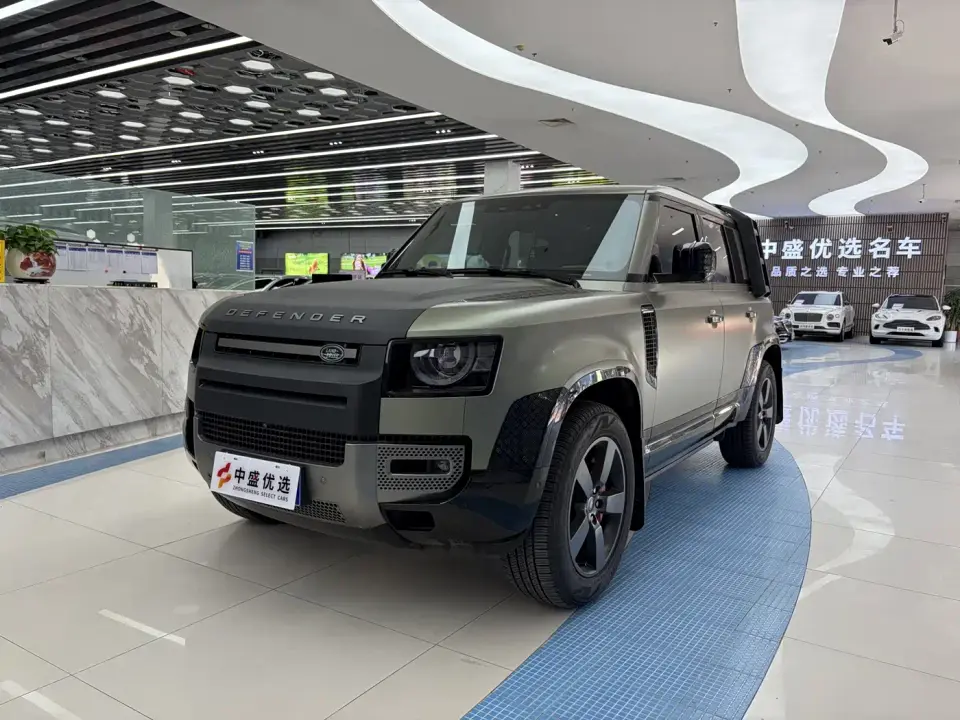 Land Rover Defender 110 3.0T P400 X-DYNAMIC HSE 2024