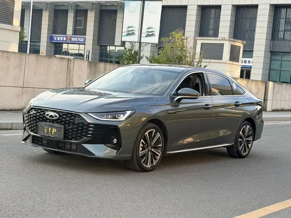 Chery Arrizo 8 PRO Pro 1.6T Luxury Model+ 2025