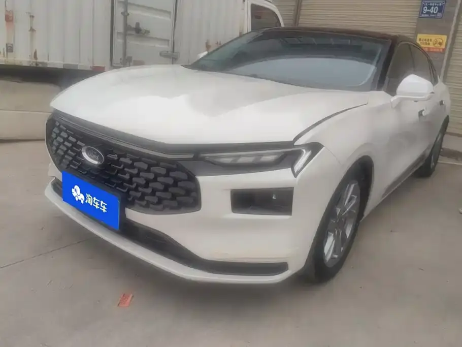 Ford Mondeo EcoBoost 180 Luxury 2023