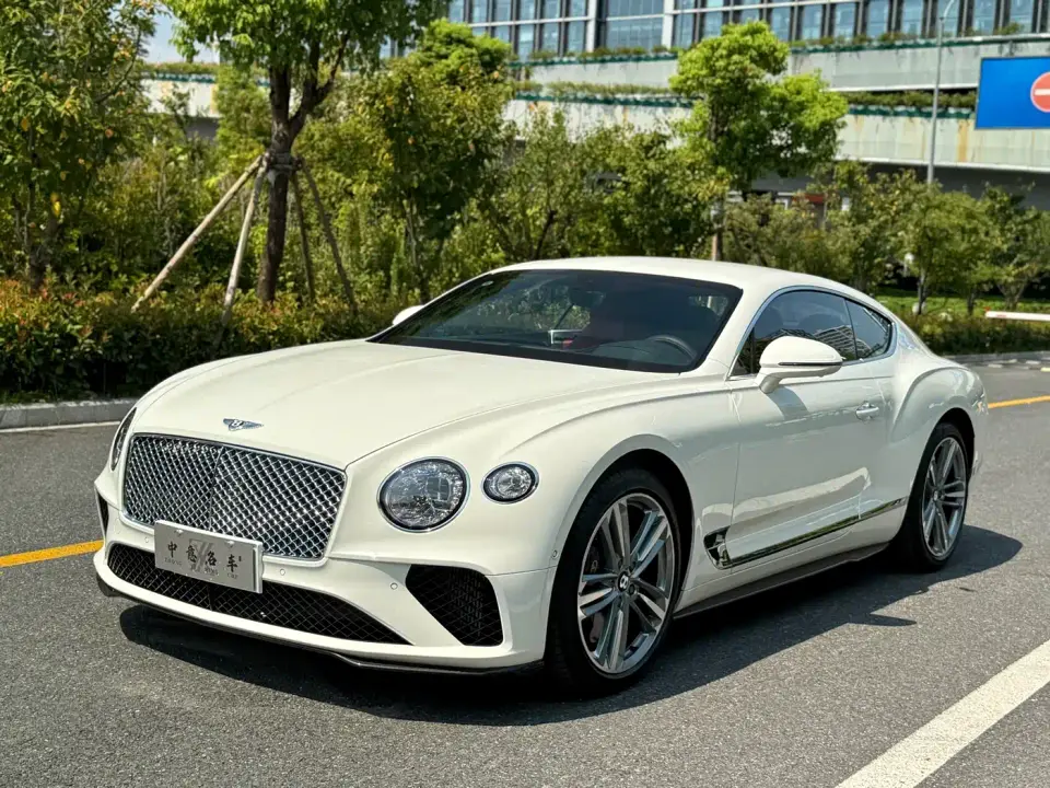 Bentley Continental 4.0T GT V8 2024