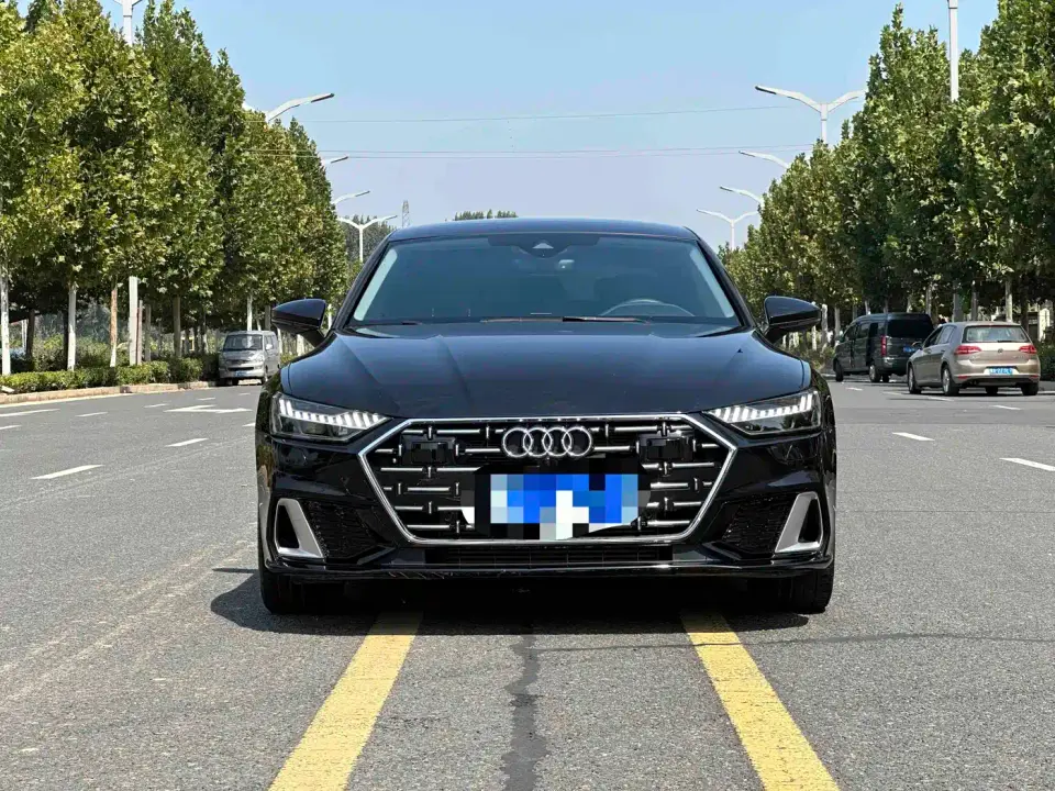 Audi A7L 45TFSI S-line Dream Edition Crystal Package 2024