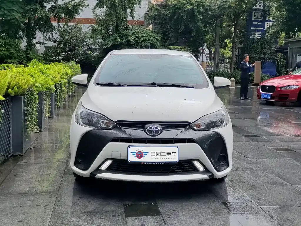 Toyota YARiS L Zhi Xuan Zhi Xuan X 1.5L CVT Leading Edition 2021 — фото 2