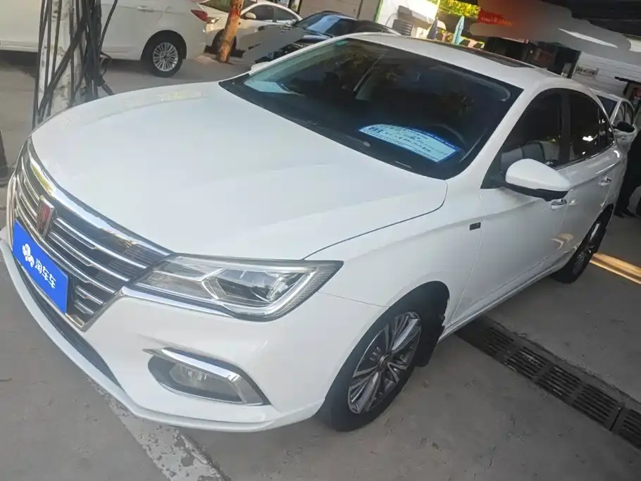 Roewe i5 1.5L Automatic 4G Connected LingHao Flagship Version 2019