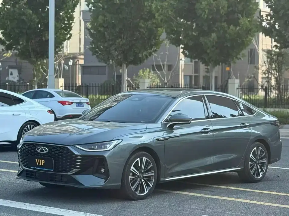 Chery Arrizo 8 PRO Pro 1.6T Luxury 2025